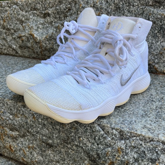 nike hyperdunk flyknit 2017